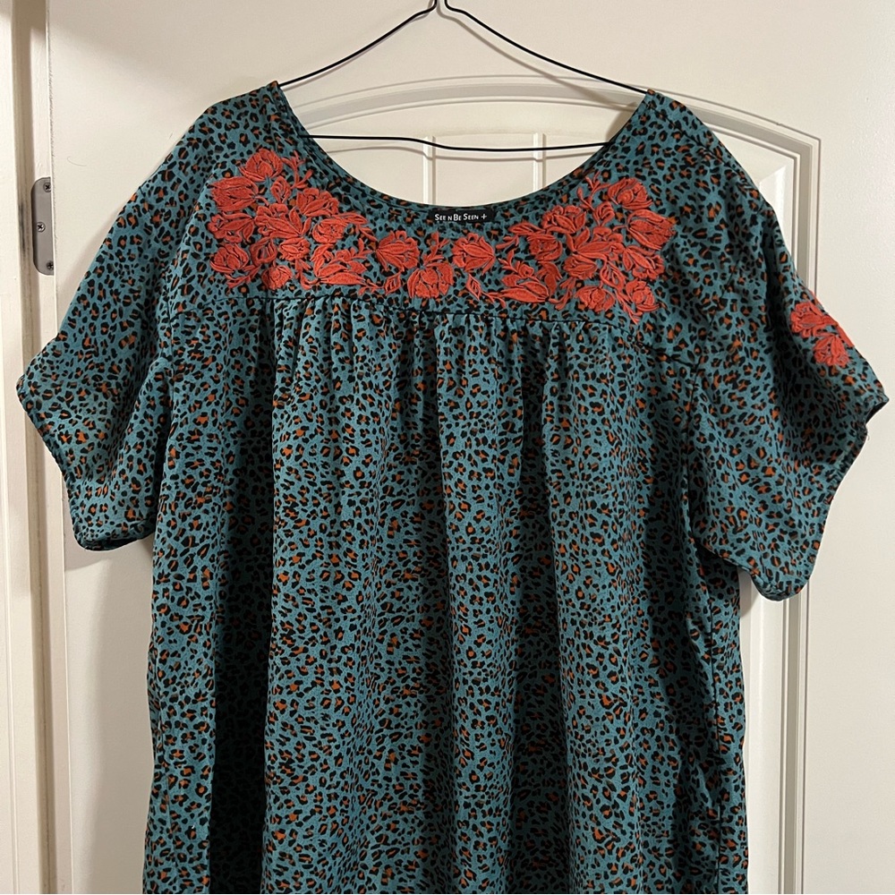 See and be seen leopard top